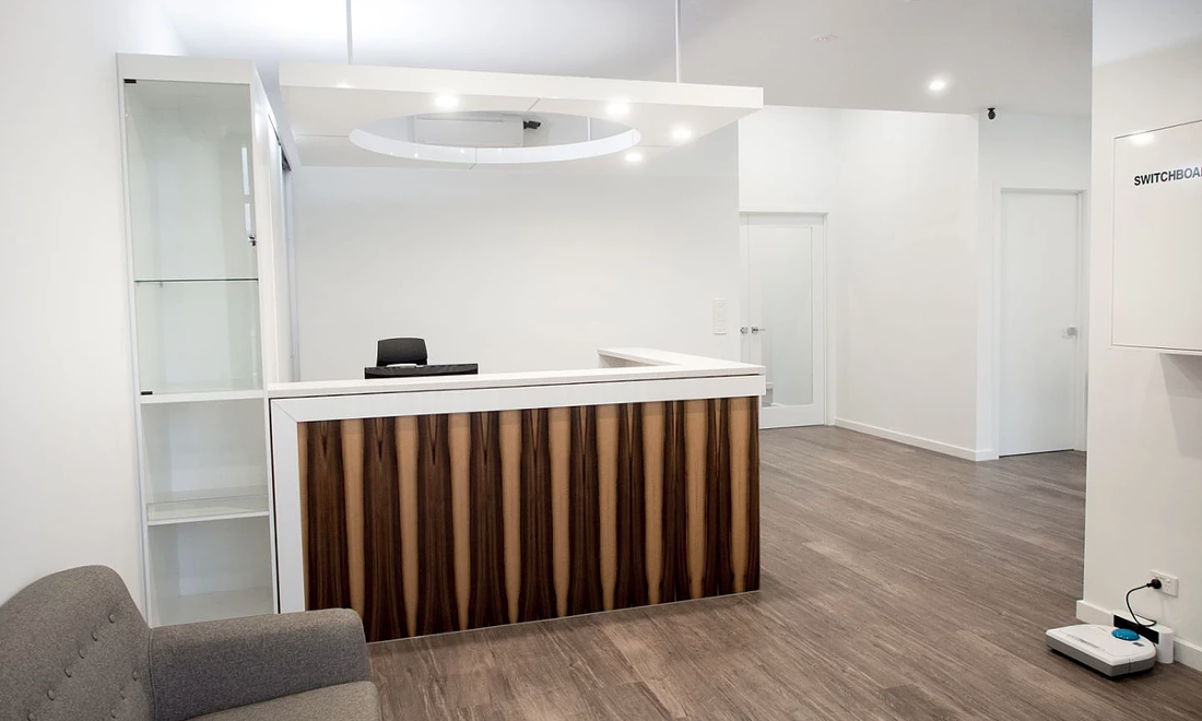 Dentist Reception